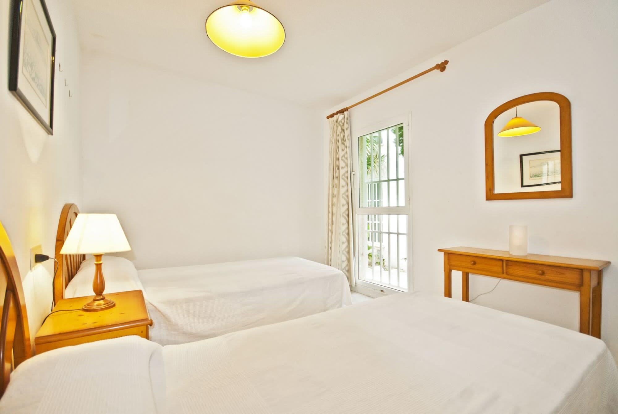 Llevant Apartments Port de Pollença Ngoại thất bức ảnh